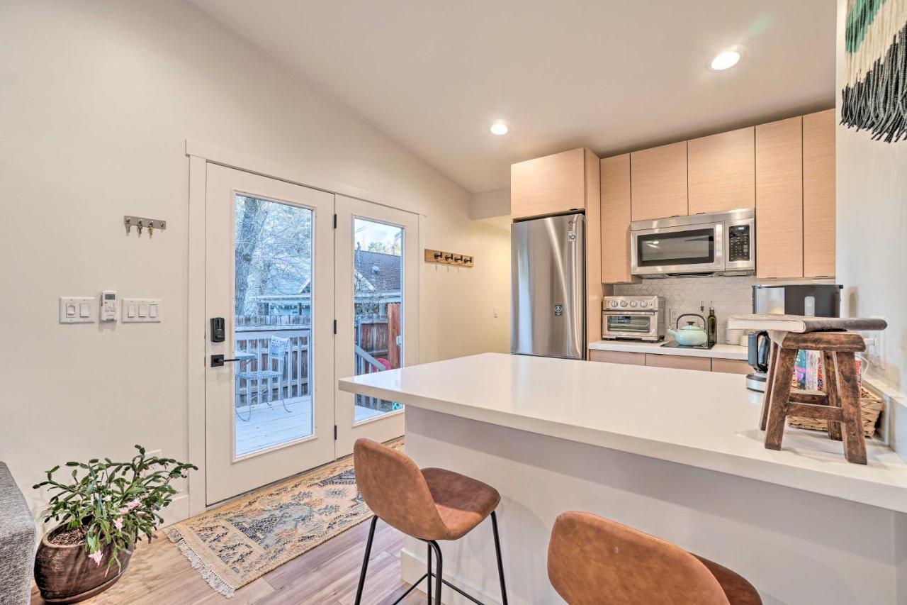 Cozy Flagstaff Studio With Patio - Near Dtwn! 외부 사진