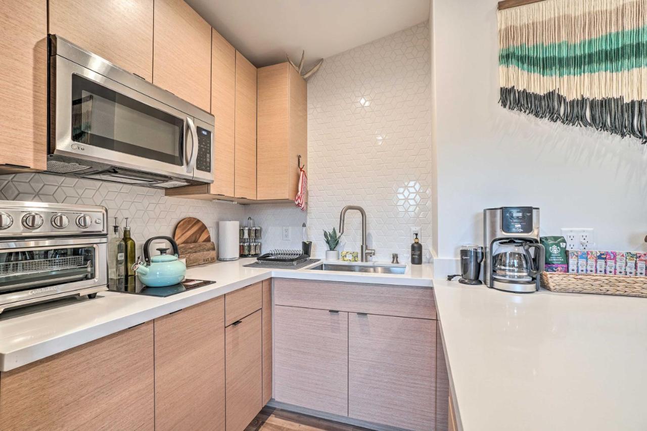 Cozy Flagstaff Studio With Patio - Near Dtwn! 외부 사진